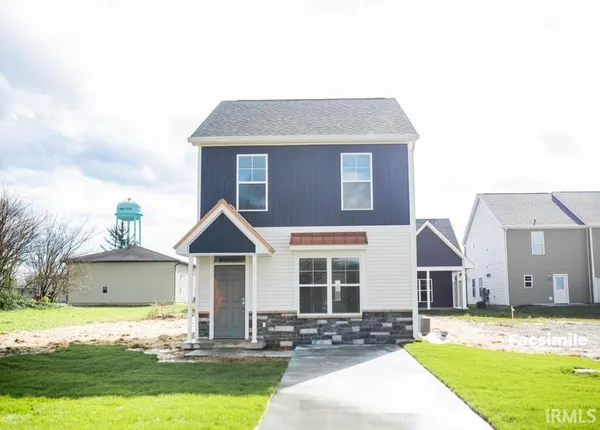 $249,000 | 7901 South Prestwick Drive, Newberry, IN 47449