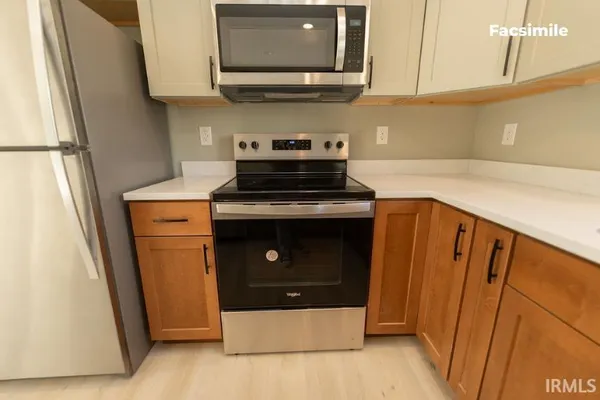 $249,000 | 7901 South Prestwick Drive, Newberry, IN 47449
