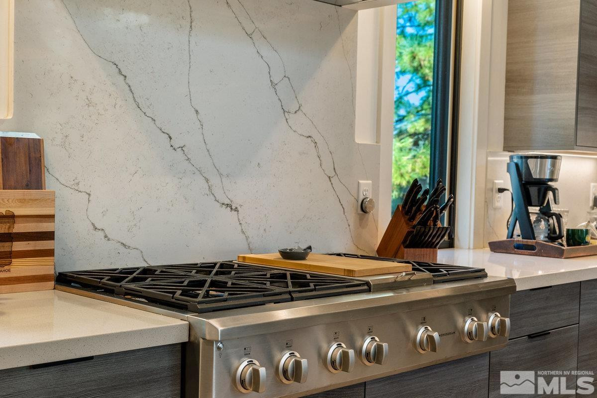 132 Walton Toll Road Carson City, NV 89705 - Photo 17 of 62 Gourmet Kitchen