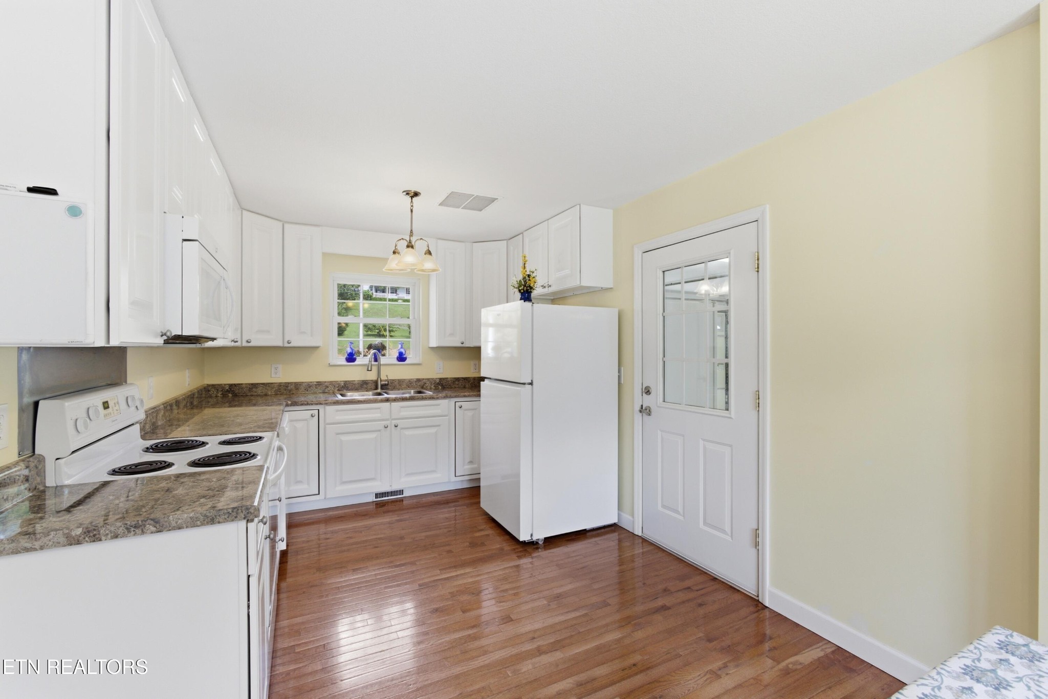 240 Long Road Kingston, TN 37763 - Photo 8 of 24 Gallery Image 8