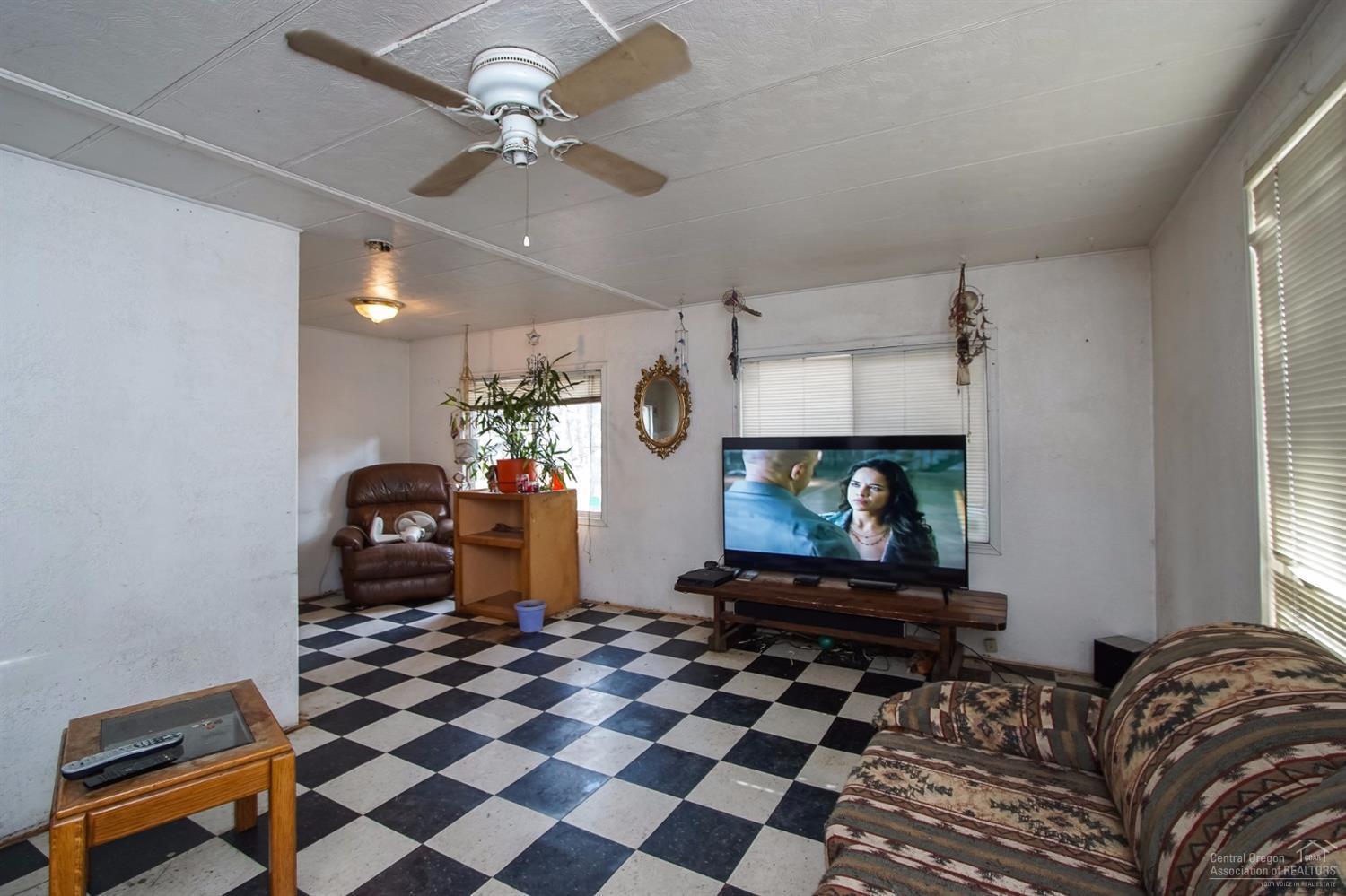 17300 Jacinto Road Bend, OR 97707 - Photo 21 of 22 Additional Photo