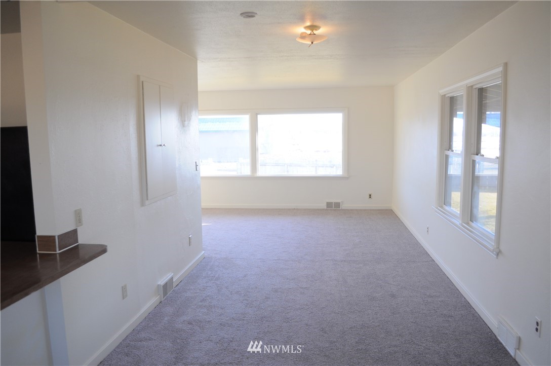 2680 Game Farm Road Ellensburg, WA 98926 - Photo 11 of 39 Gallery Image 11