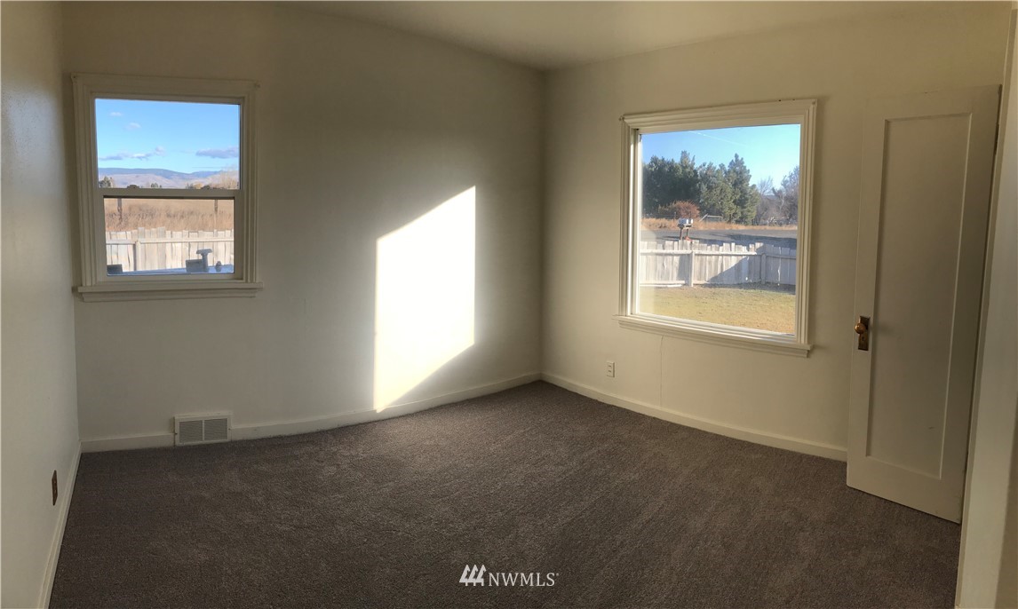2680 Game Farm Road Ellensburg, WA 98926 - Photo 17 of 39 Gallery Image 17