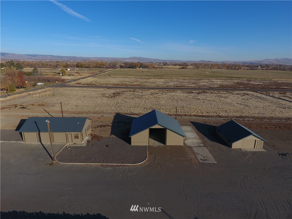 2680 Game Farm Road Ellensburg, WA 98926 - Photo 5 of 39 Gallery Image 5