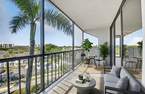 $635,000 | 7738 Lakeside Boulevard, Unit 352, Boca Raton, FL 33434