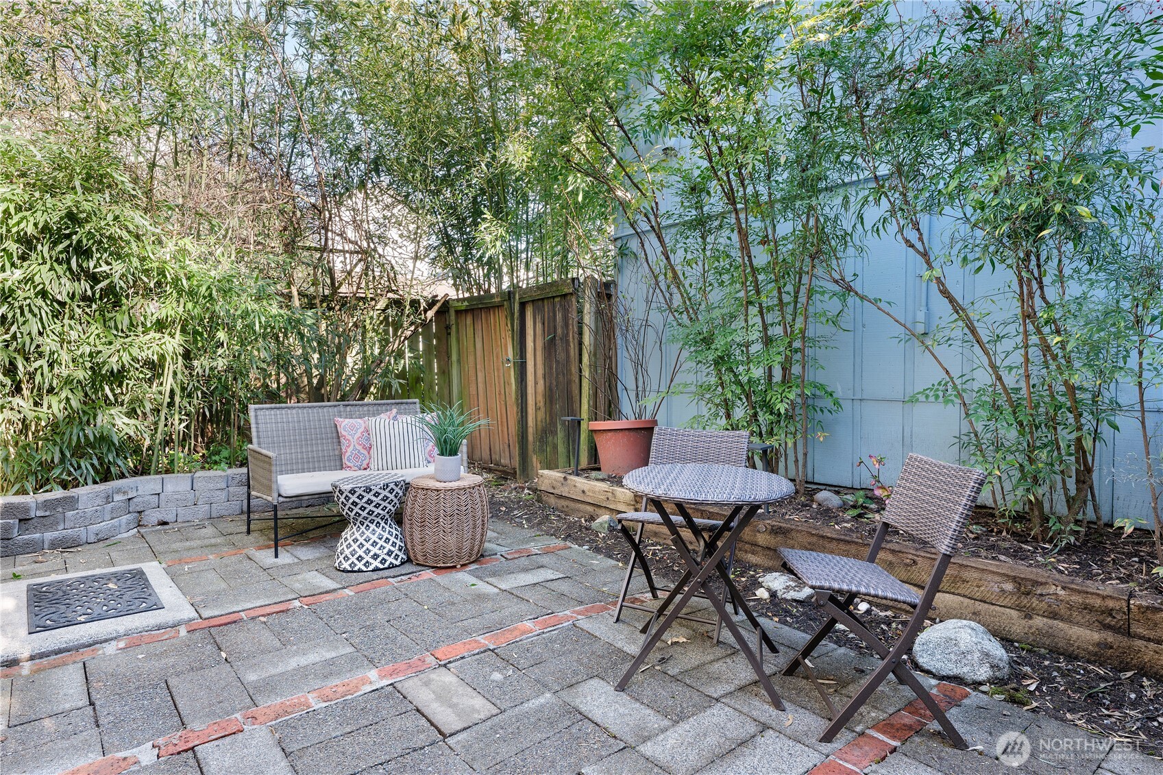 1316 Bradner Place South Seattle, WA 98144 - Photo 20 of 22