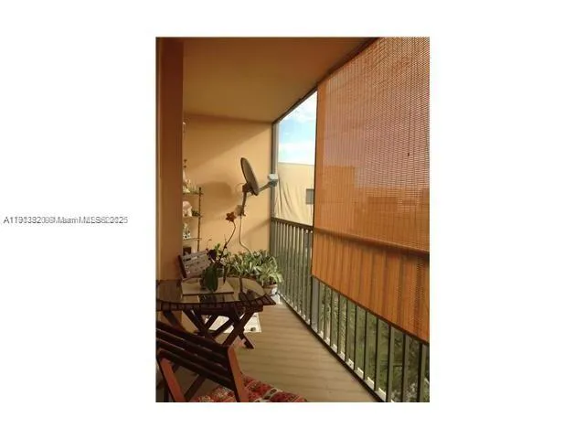 an empty room with window