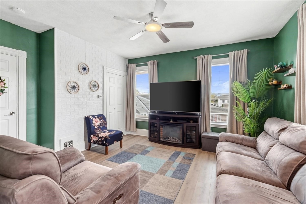 41-43 Welsh Street Malden, MA 02148 - Photo 7 of 37