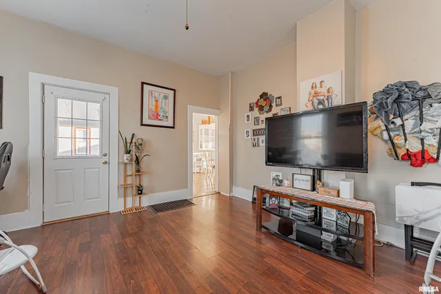 $119,000 | 521 Decatur Street, Lincoln, IL 62656