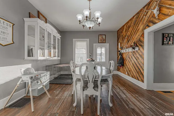 $119,000 | 521 Decatur Street, Lincoln, IL 62656