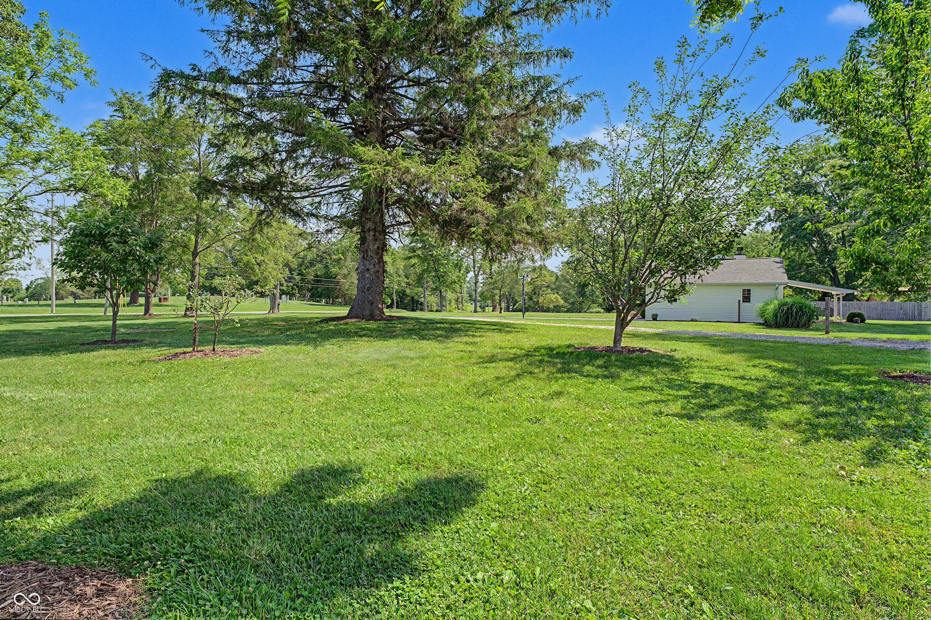 11975 East Legal Tender Road Columbus, IN 47203 - Photo 87 of 91