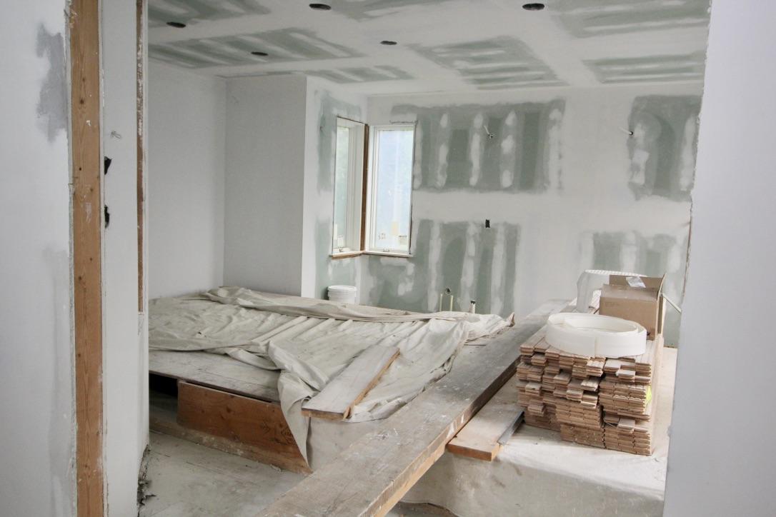 14 Lawrence Farm Road Woods Hole, MA 02543 - Photo 10 of 36 Pool Room