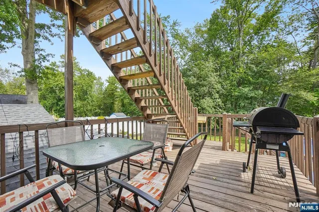 $779,000 | 59 Grove Avenue, East Hanover, NJ 07936