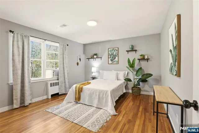 $779,000 | 59 Grove Avenue, East Hanover, NJ 07936