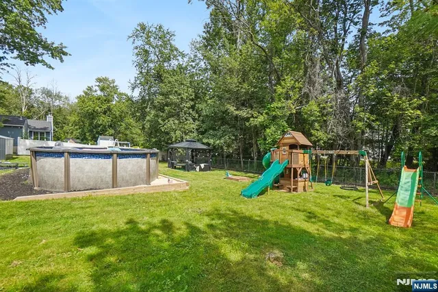 $779,000 | 59 Grove Avenue, East Hanover, NJ 07936