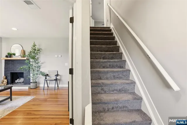 $779,000 | 59 Grove Avenue, East Hanover, NJ 07936