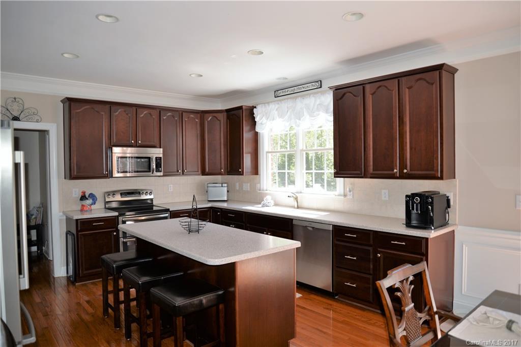 735 Fairway Point Drive Tega Cay, SC 29708 - Photo 9 of 24 Gallery Image 9