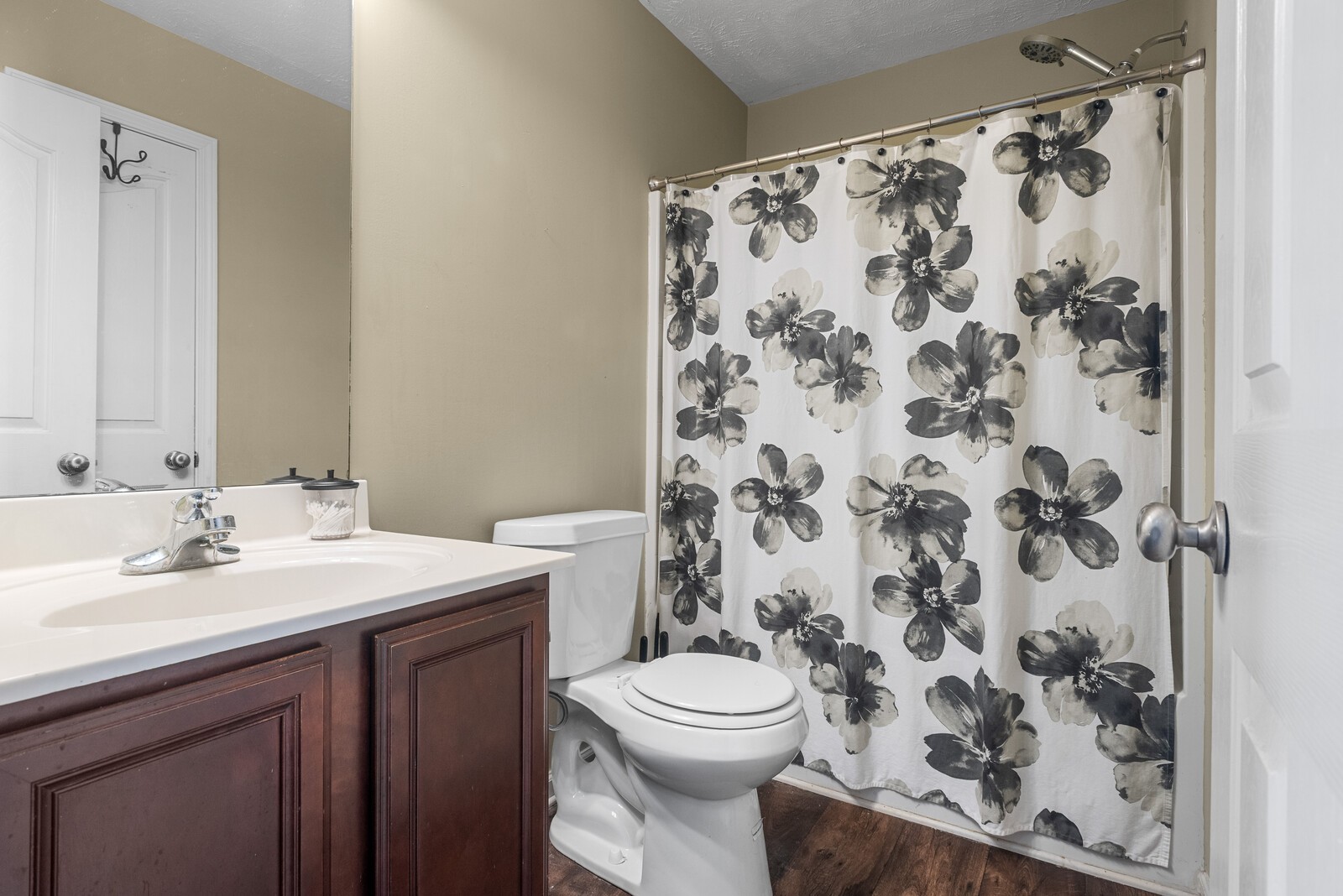 1413 Fall Parkway Murfreesboro, TN 37129 - Photo 29 of 48 a bathroom with a sink and a mirror