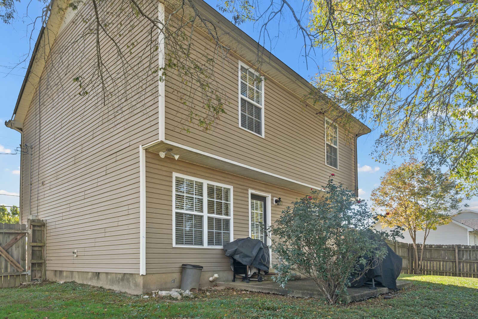1413 Fall Parkway Murfreesboro, TN 37129 - Photo 33 of 48 a view of house with backyard