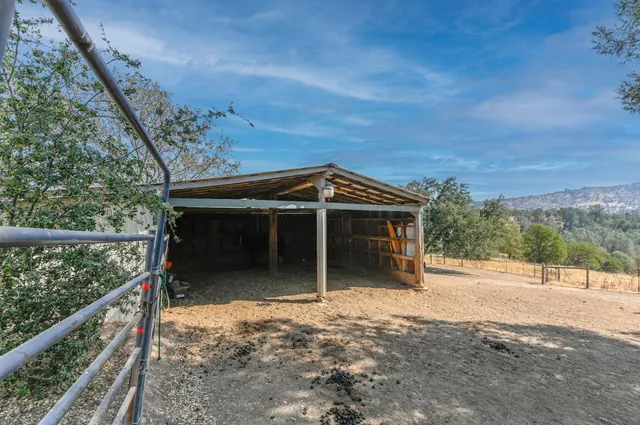 $579,000 | 2451 Canoe Street, Copperopolis, CA 95228