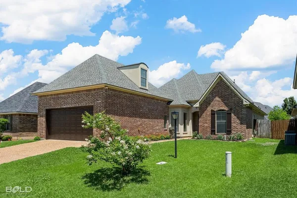$334,900 | 1109 Laurel Creek Drive, Shreveport, LA 71106