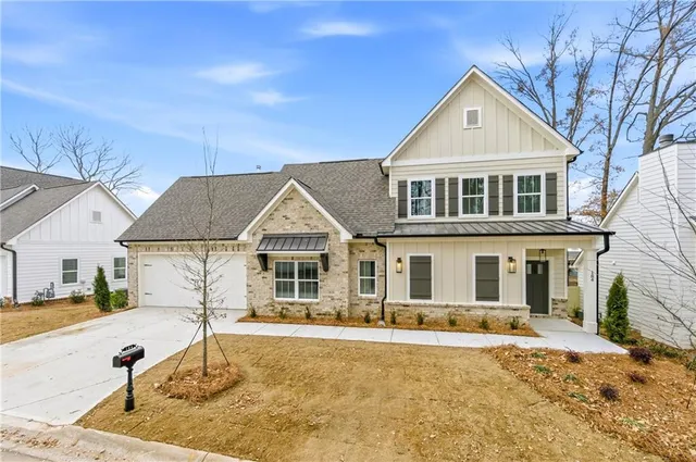 $675,000 | 184 Summit Avenue Southeast, Marietta, GA 30060