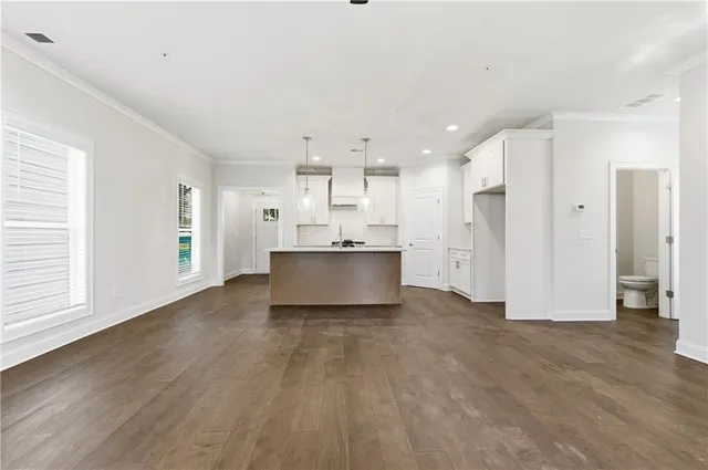 $675,000 | 184 Summit Avenue Southeast, Marietta, GA 30060