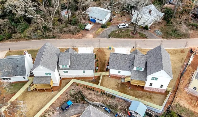 $675,000 | 184 Summit Avenue Southeast, Marietta, GA 30060