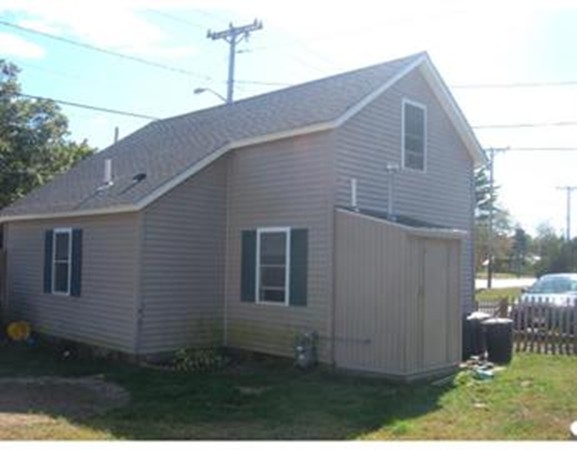 241 Marion Road Wareham, MA 02571 - Photo 5 of 9 Gallery Image 5