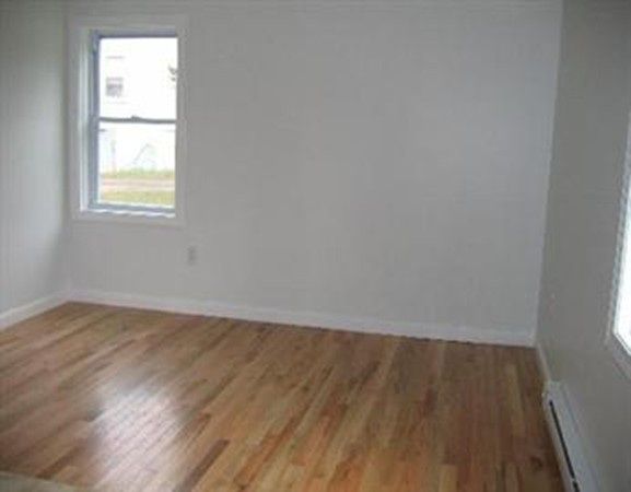241 Marion Road Wareham, MA 02571 - Photo 6 of 9 Gallery Image 6