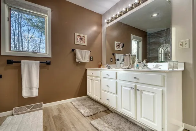 $649,900 | 16542 Ridge Rock Road, Hayward, WI 54843