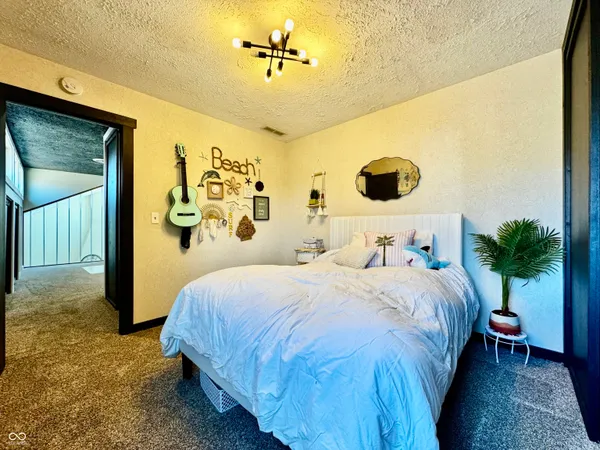 $395,000 | 560 Sir Lancelot Drive, Seymour, IN 47274