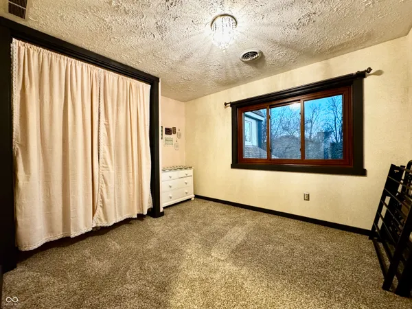 $395,000 | 560 Sir Lancelot Drive, Seymour, IN 47274
