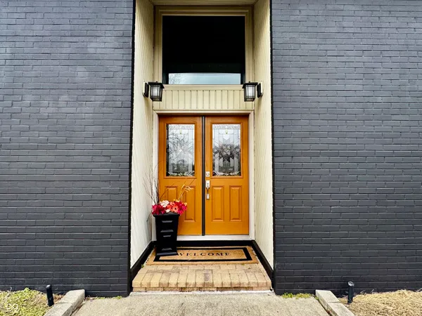 $395,000 | 560 Sir Lancelot Drive, Seymour, IN 47274