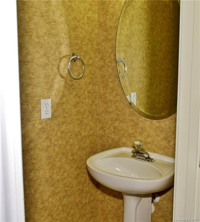 907 Azurine Circle, Unit 907 Fort Mill, SC 29708 - Photo 6 of 9