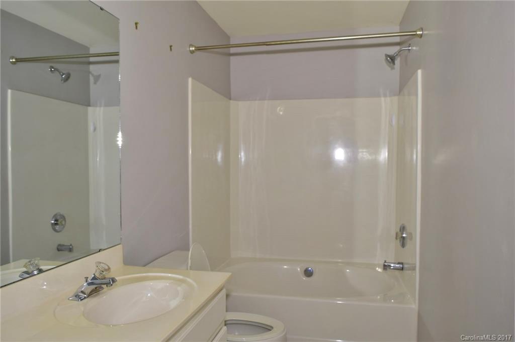 907 Azurine Circle, Unit 907 Fort Mill, SC 29708 - Photo 7 of 9