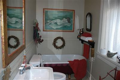 600 North Middletown Road Paris, KY 40361 - Photo 12 of 23 Downstairs bath