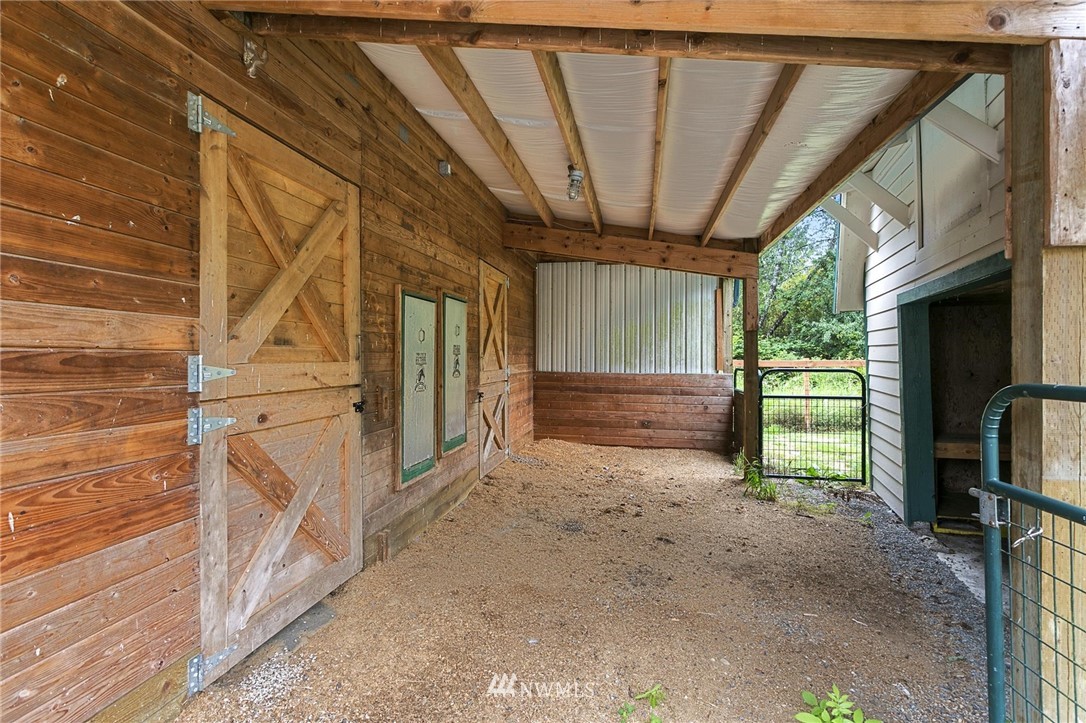 520 North Carpenter Road Snohomish, WA 98290 - Photo 22 of 25 a view of a porch