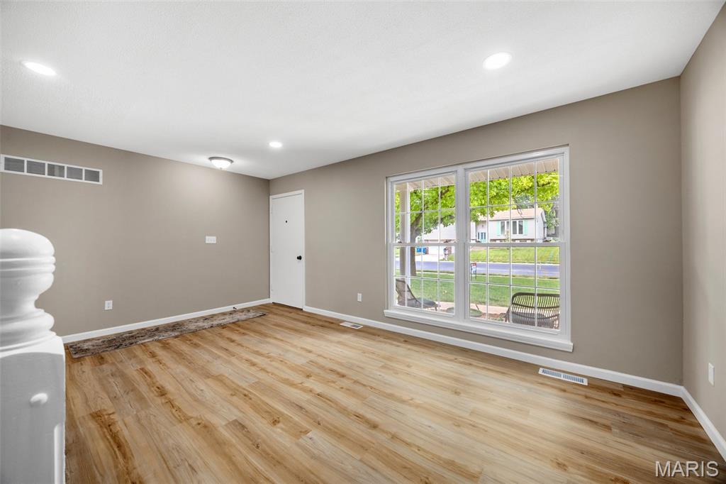 2825 Olde Gloucester Drive St. Charles, MO 63301 - Photo 14 of 48