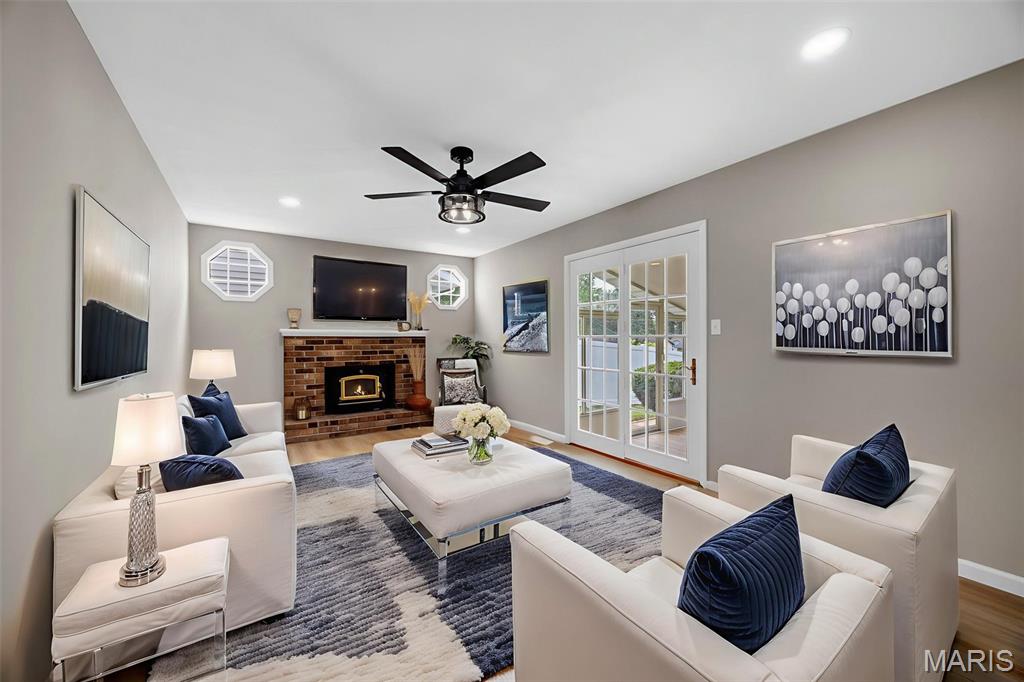 2825 Olde Gloucester Drive St. Charles, MO 63301 - Photo 4 of 48