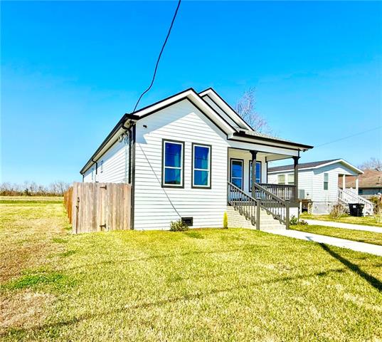2420 Maureen Lane Meraux, LA 70075 - Photo 3 of 30