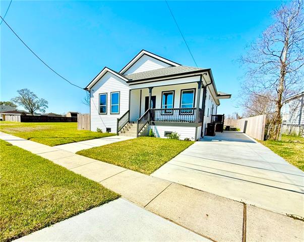 2420 Maureen Lane Meraux, LA 70075 - Photo 4 of 30