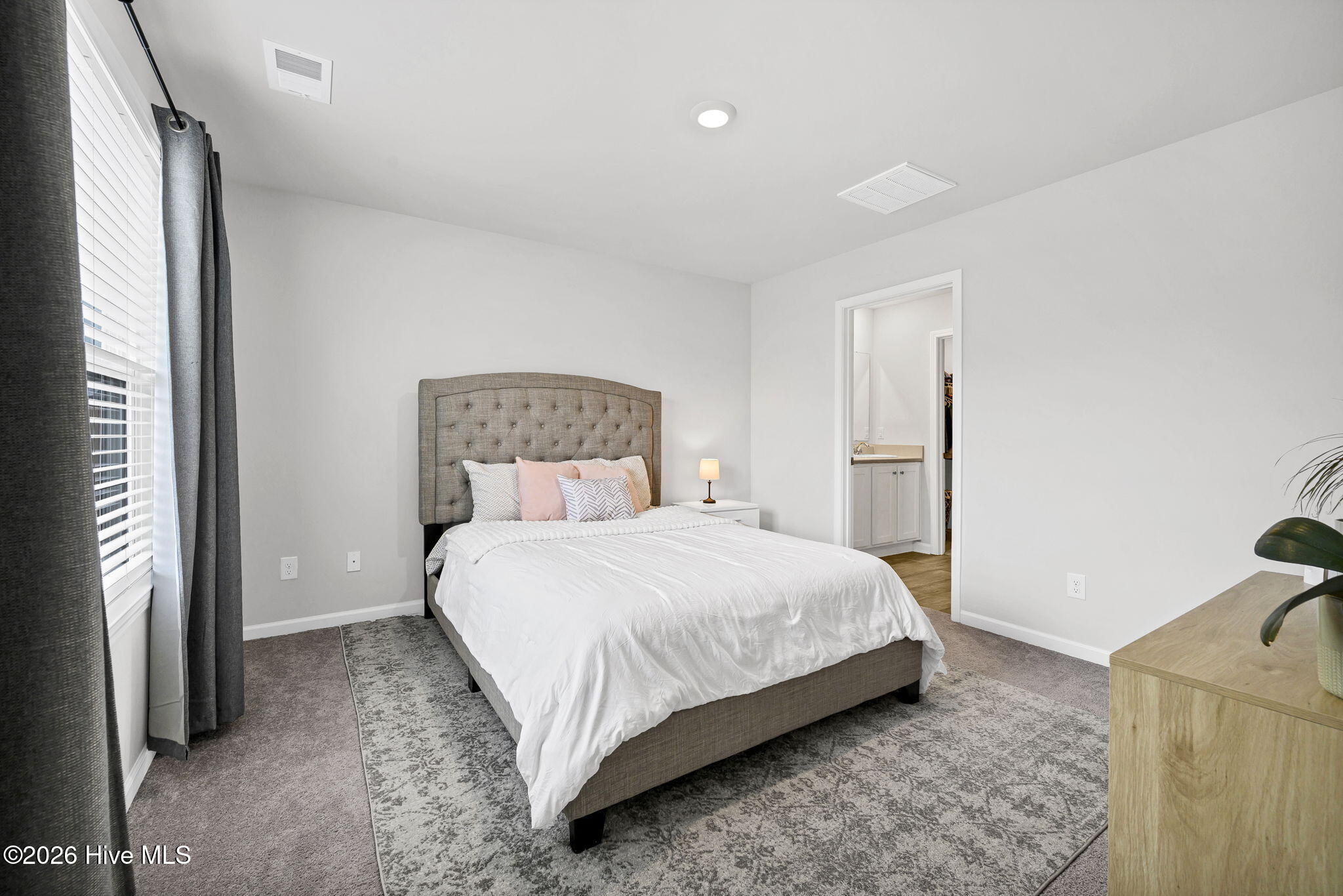 699 Buckeye Road Northeast Leland, NC 28451 - Photo 13 of 42 19-web-or-mls-Primary bed