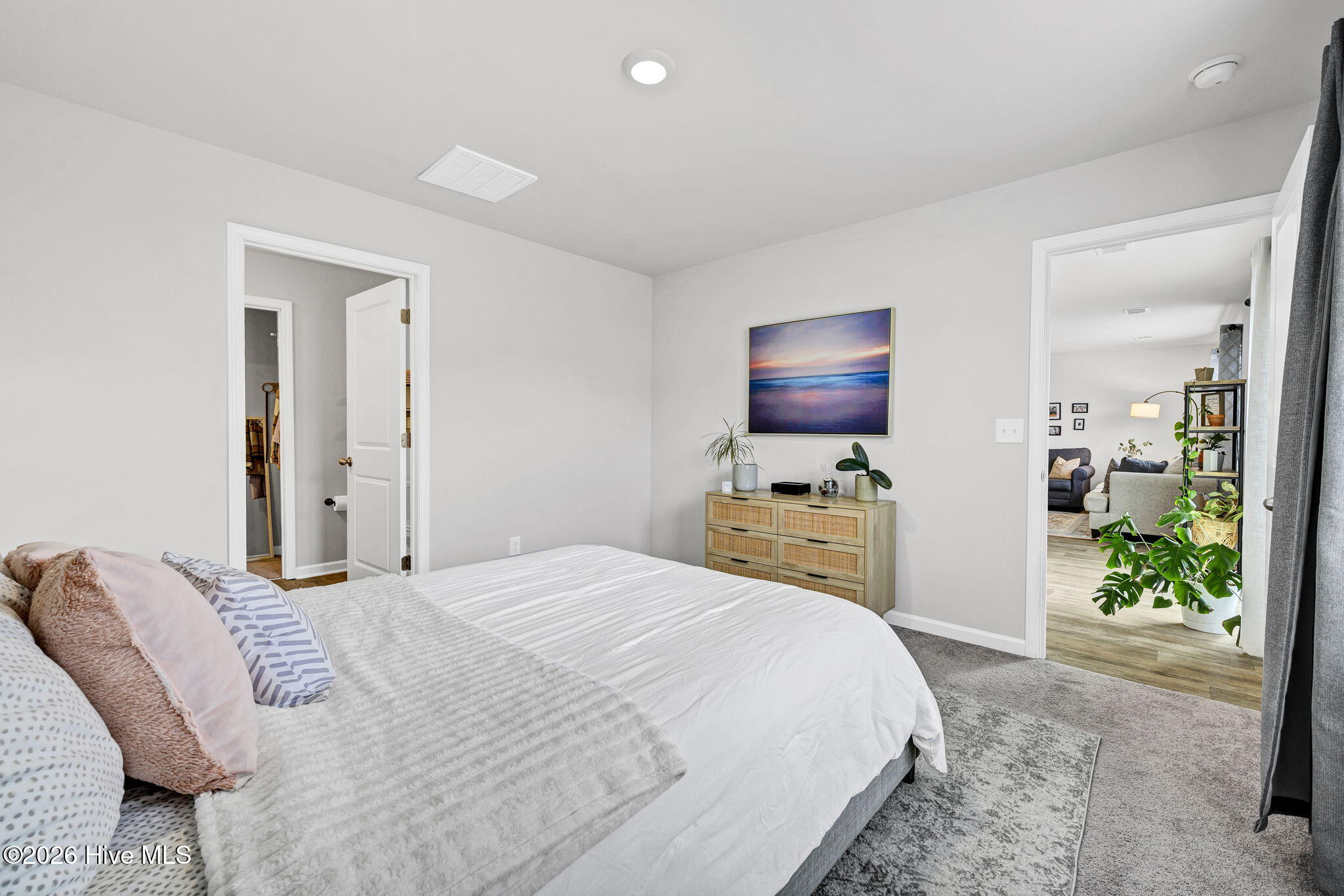 699 Buckeye Road Northeast Leland, NC 28451 - Photo 14 of 42 20-web-or-mls-Primary bed