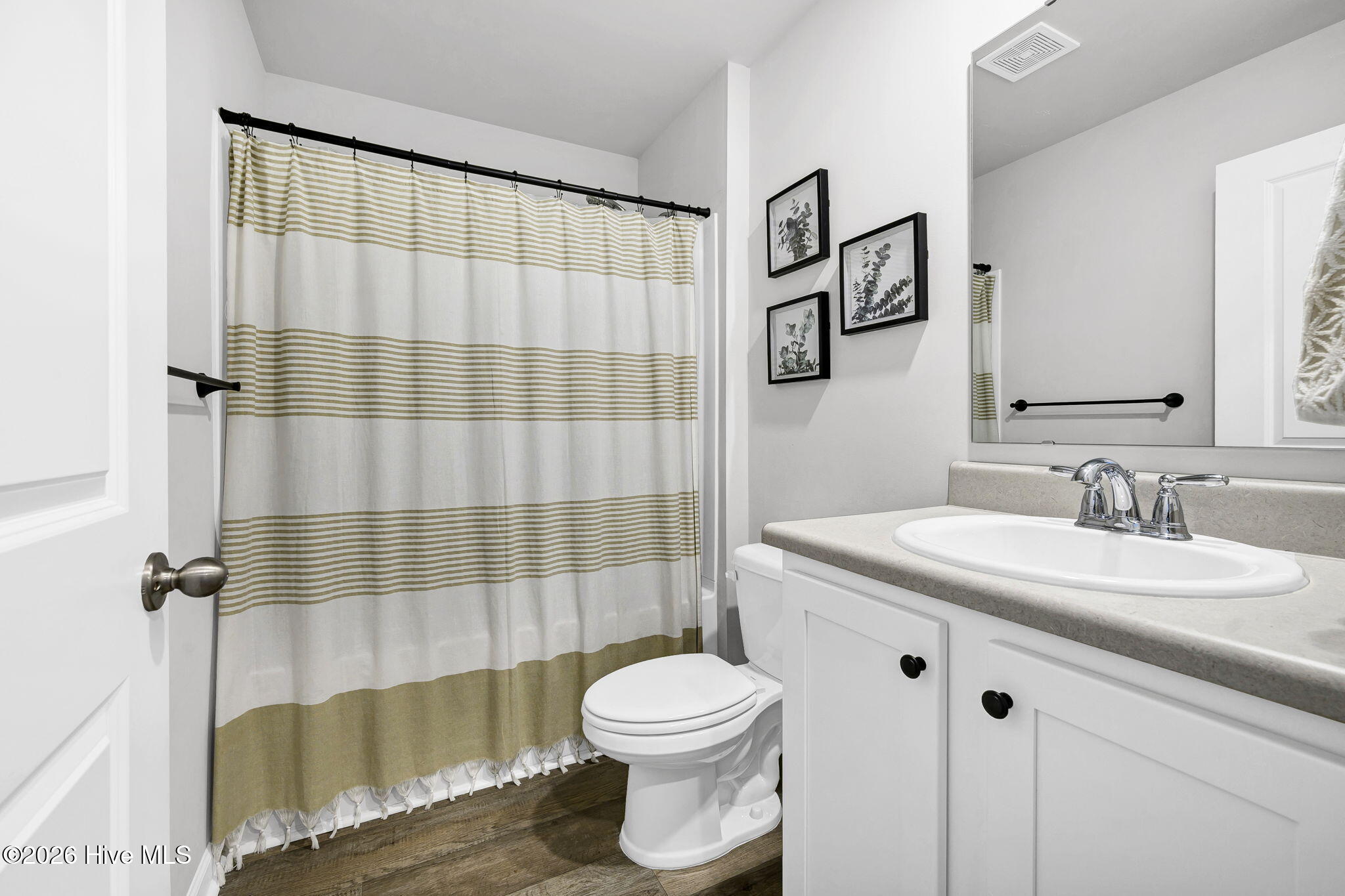 699 Buckeye Road Northeast Leland, NC 28451 - Photo 20 of 42 26-web-or-mls-Full bath