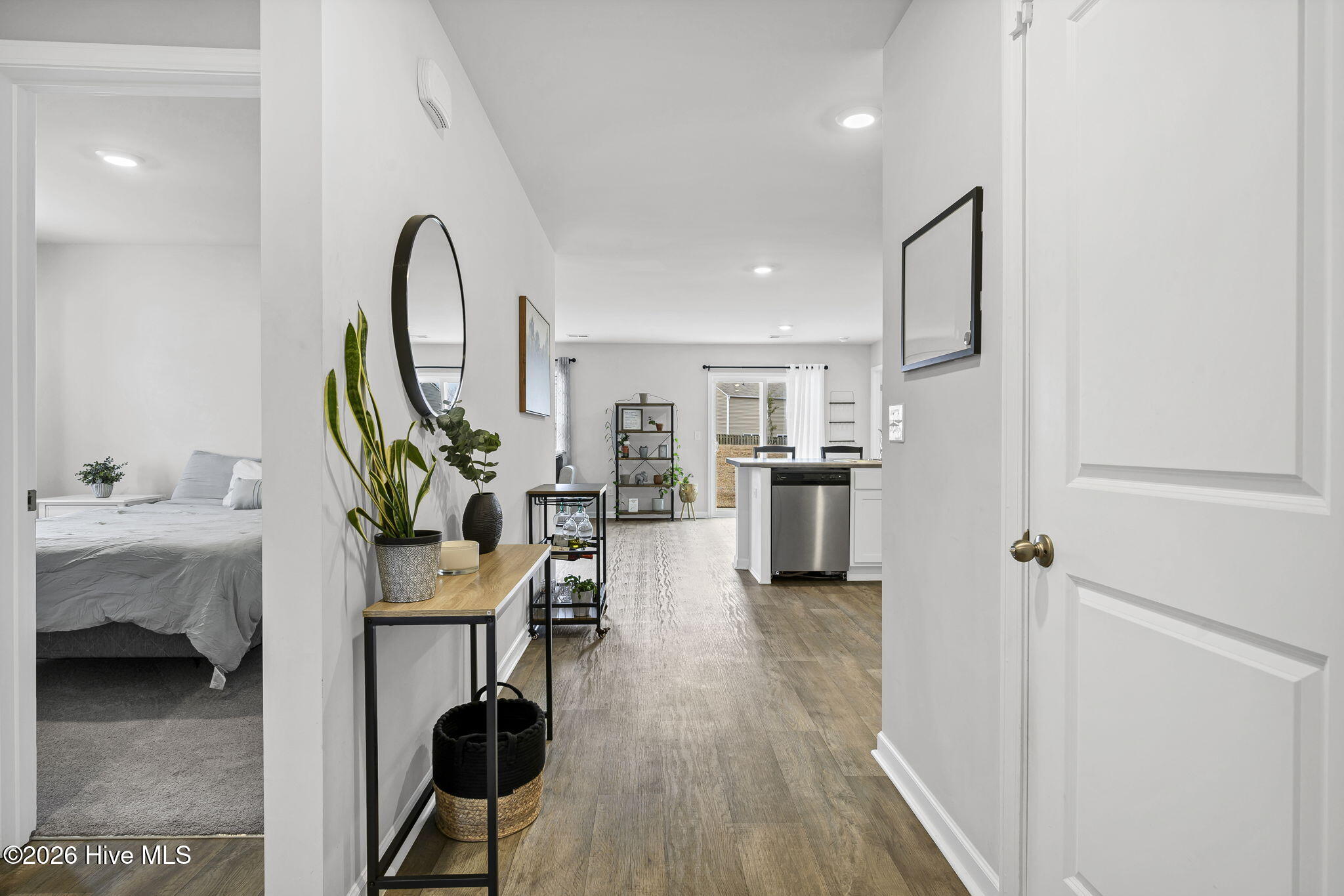 699 Buckeye Road Northeast Leland, NC 28451 - Photo 3 of 42 9-web-or-mls-Entry