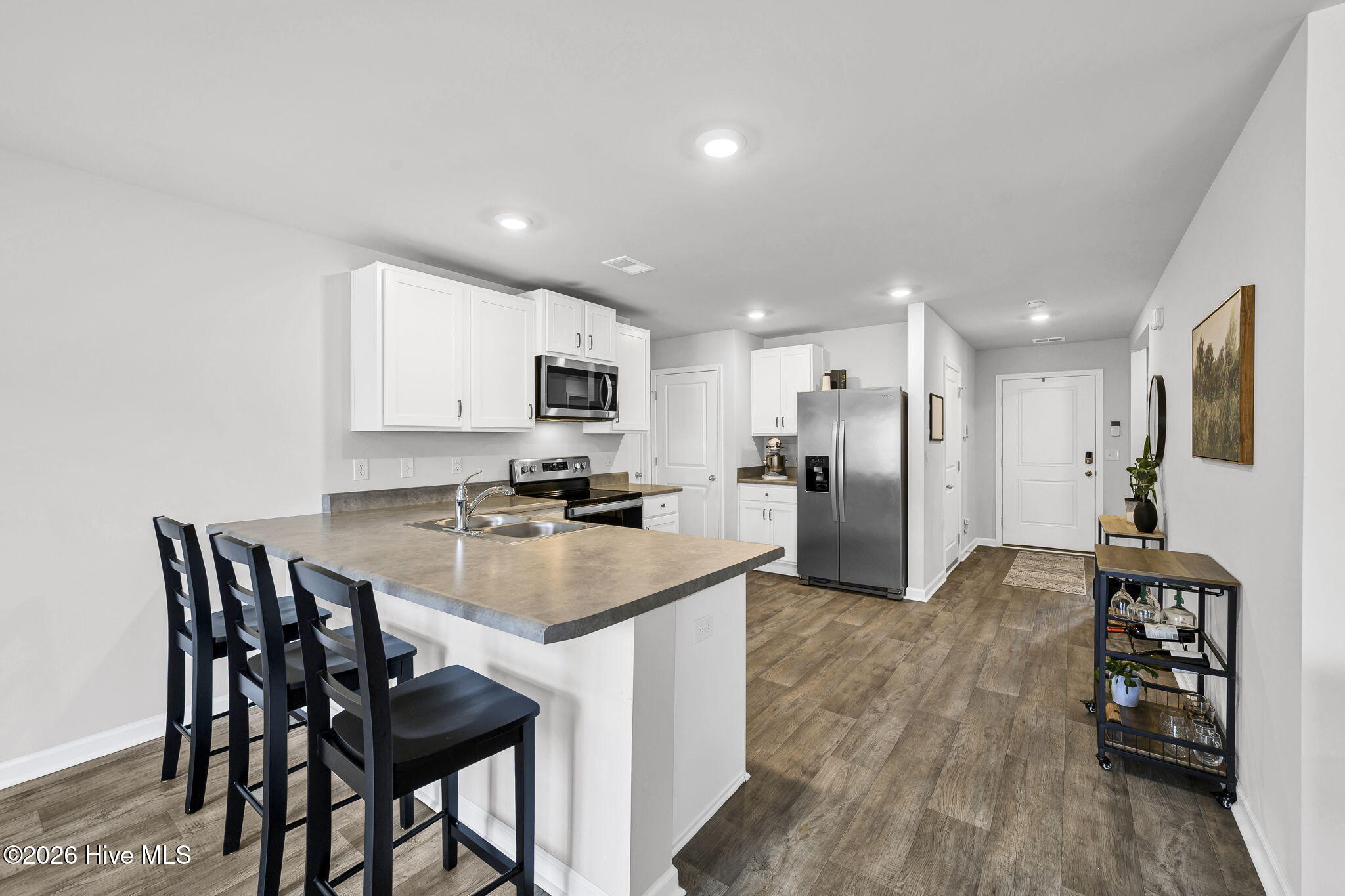 699 Buckeye Road Northeast Leland, NC 28451 - Photo 5 of 42 11-web-or-mls-Kitchen