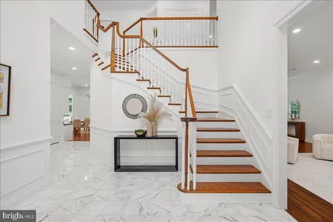 $2,695,000 | 8413 Rapley Ridge Lane, Potomac, MD 20854