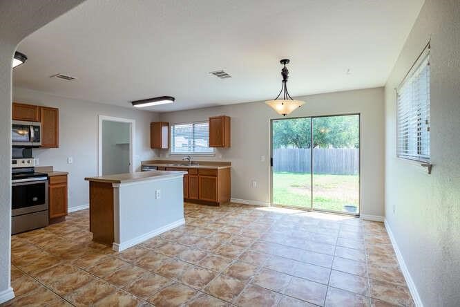 5717 Malarkey Road Del Valle, TX 78617 - Photo 6 of 17