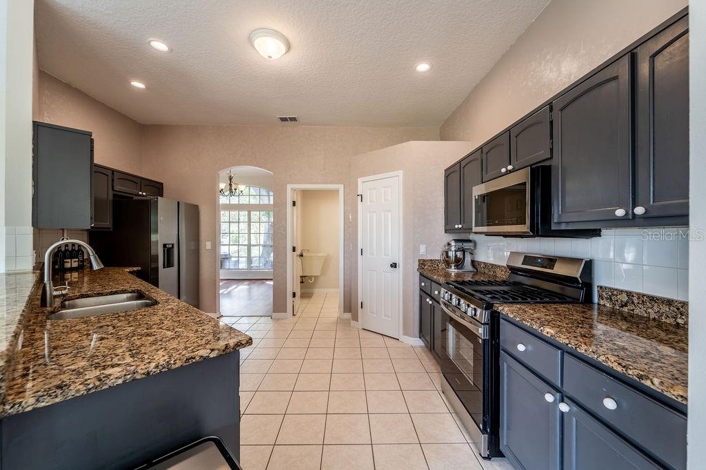 107 Needlewood Loop DeBary, FL 32713 - Photo 12 of 21